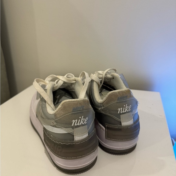 Grey Nike Air Force I Size 5.5 US - Picture 1 of 3